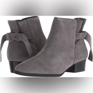 New Aerosoles Women's Crosswalk Ankle Boot gray Size US8 Heel 1.5in